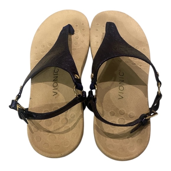 Vionic leather sandal. Blue metallic. Sz 8. Eu 39 - Picture 13 of 16